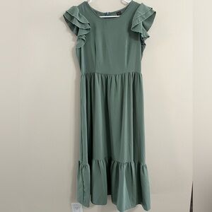Chic Ruffle Sleeve Midi Dress in Sage